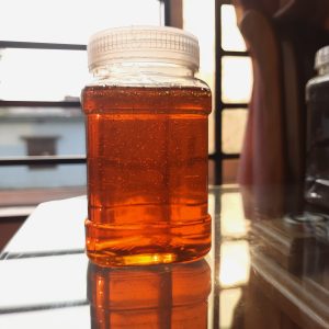 পাহাড়ি চাঁকের মধু ১ কেজি ( প্লাস্টিক  কন্টেইনারে)